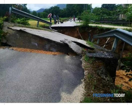 Ponte crollato nel cassinate. Fonte FROSINONETODAY