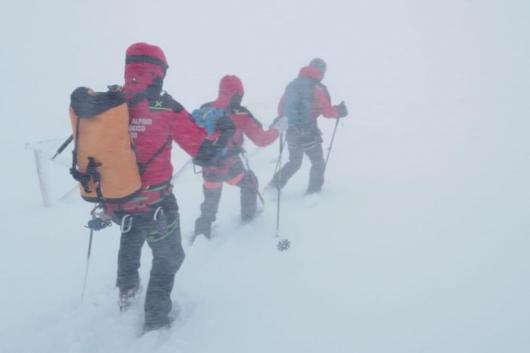 Sospese per avverse condizioni meteo le ricerche dei due escursionisti dispersi sul Gran Sasso (foto di Emanuele Valeri)