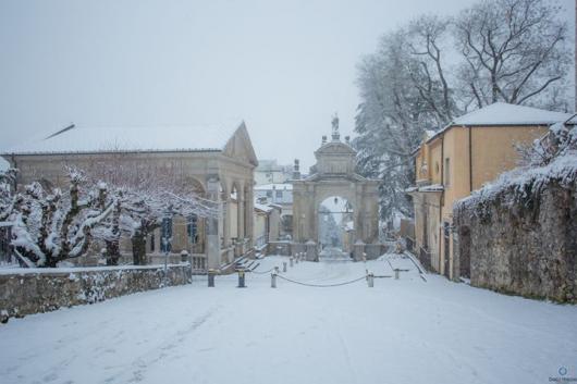 Varese con oltre 10cm di neve. Foto di Daniele Venegoni