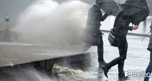 Venti forti e mari agitati fino al weekend e oltre