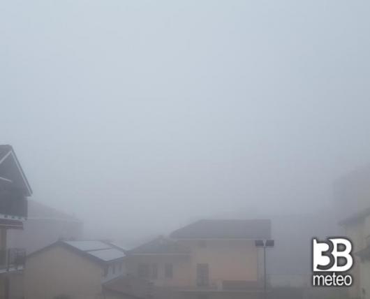 Vinovo (TO) avvolta nella nebbia di giugno