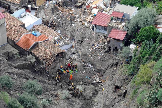 Alluvione a Giampilieri nel messinese il 1° ottobre 2009 (fonte livesicilia.it)