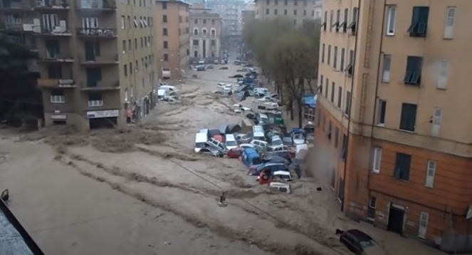 Meteo Storia - 11 anni fa la tragica alluvione di Genova, i video