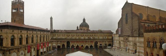 Bologna sotto la pioggia. Immagine di repertorio