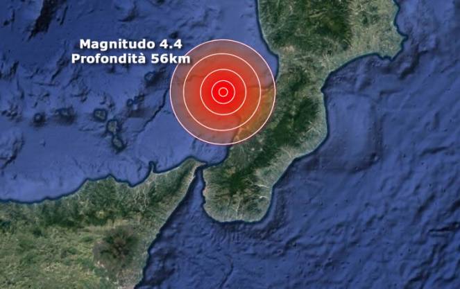 Calabria forte scossa di terremoto avvertita a Tropea, Messina, Reggio Calabria, Vibo Valentia