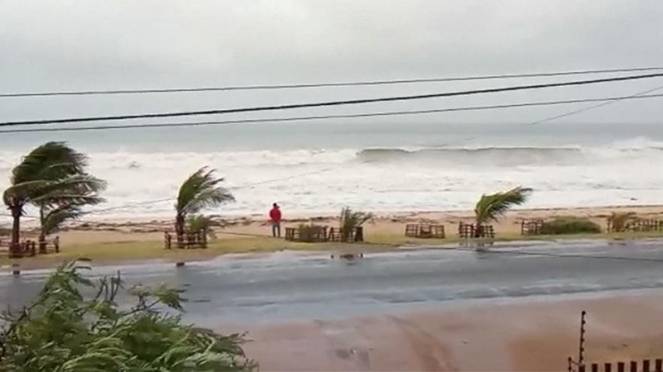 ciclone Kenneth, il secondo in un mese sul Mozambico