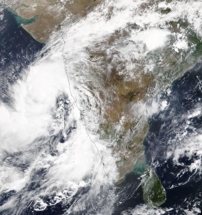 Ciclone Nisarga visto dal Satellite.