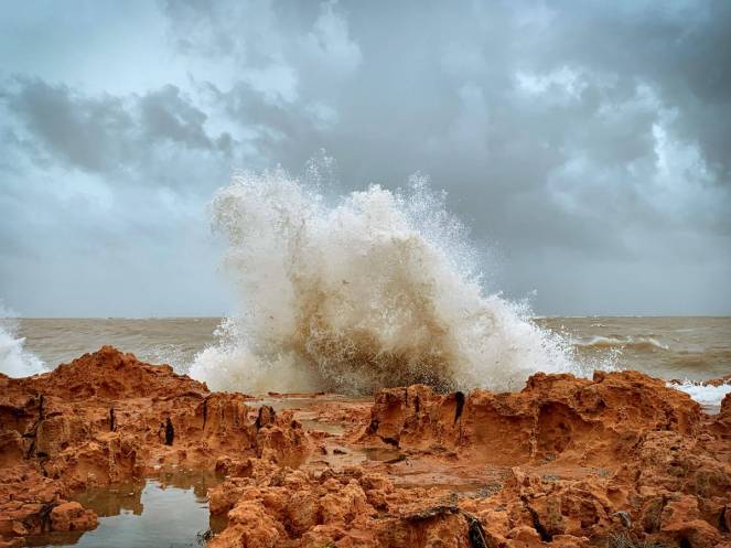 Ciclone Veronica, mare in tempesta sull'Australia nordoccidentale. Fonte Twitter