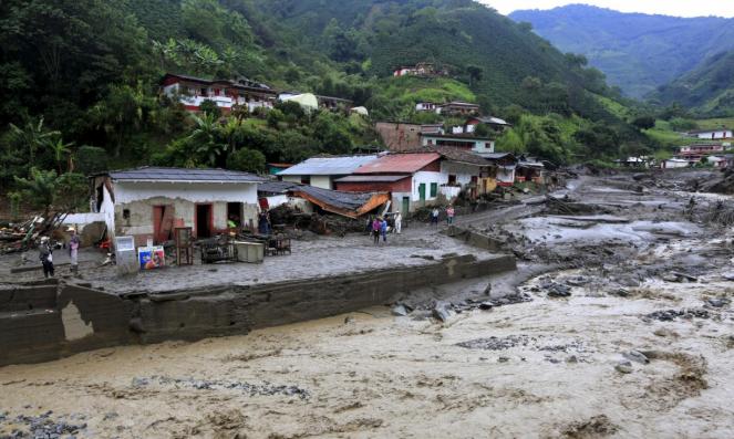 Colombia: Alluvioni e frane causano decine di vittime