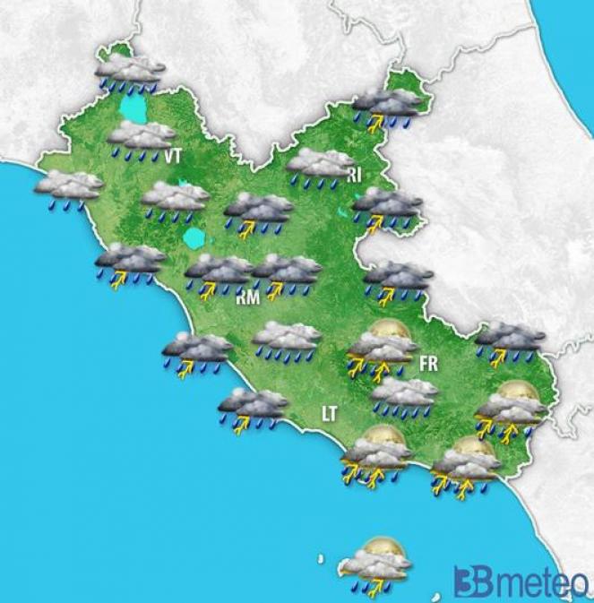 Ecco i temporali notturni sul Lazio, che seguiranno quelli serali già occorsi sul viterbese orientale.