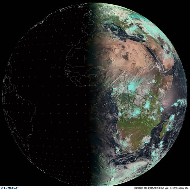 Ecco l'immagine dal satellite di stamani 20 marzo alle ore 7. Notte uguale al dì, come da perfetto equinozio