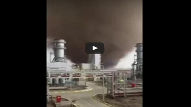 enorme tornado in Iraq (frame da youtube)
