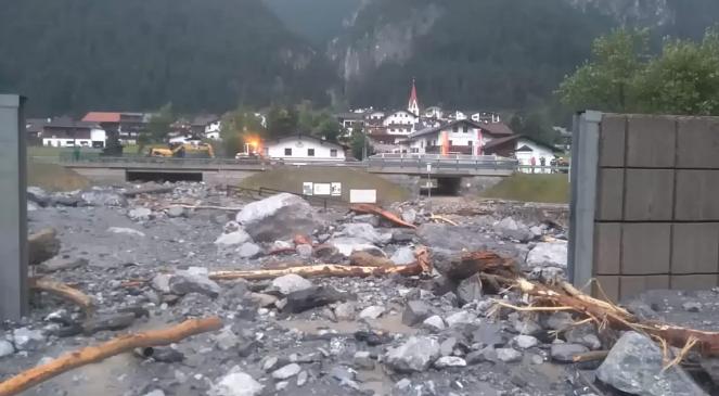Frane e alluvioni lampo colpiscono Svizzera e Autria