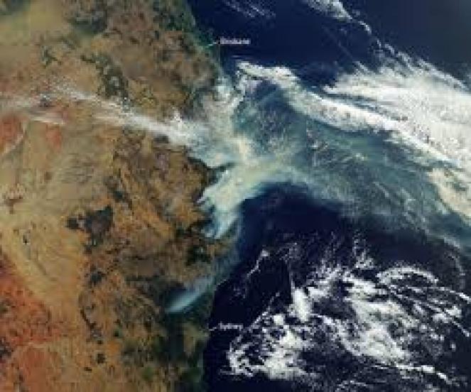 Gli incendi in Australia ripresi dal satellite