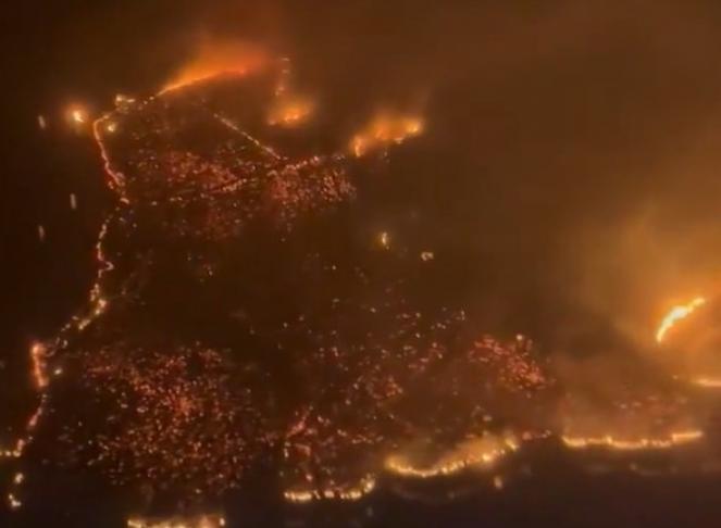 Hawaii, l isola di Maui devastata dagli incendi