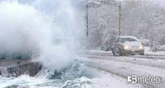 heavy snow, frost and strong winds in Greece and Turkey