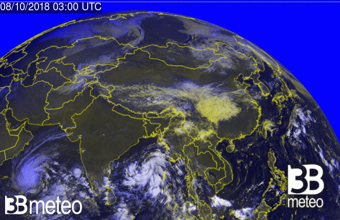 Il ciclone tropicale Luban in formazione sul Mare Arabico
