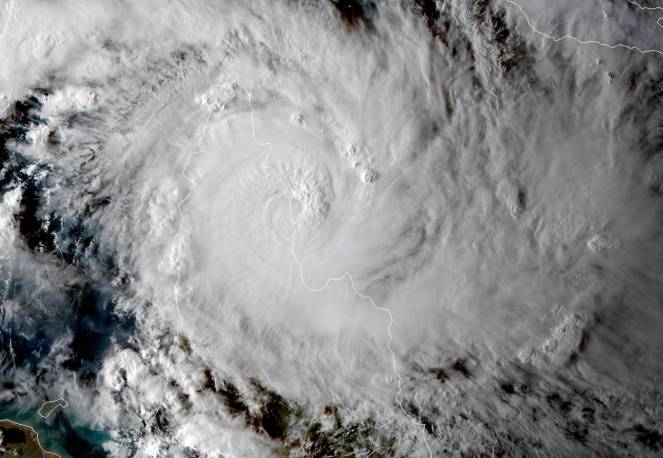 Il ciclone tropicale Trevor approda in Queensland