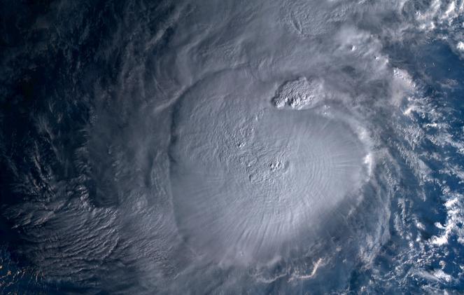 Il tifone Kammuri visto dal satellite