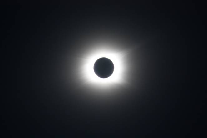 Imperdibile appuntamento con l'eclissi totale di sole che attraverserà gli USA il giorno 21 Agosto 2017