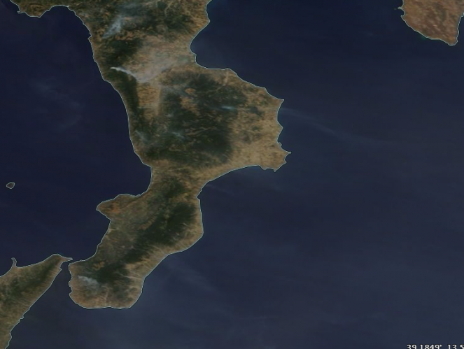 Incendi in Calabria visti dal satellite
