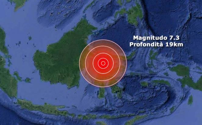 Indonesia- Violento terremoto di magnitudo 7.3