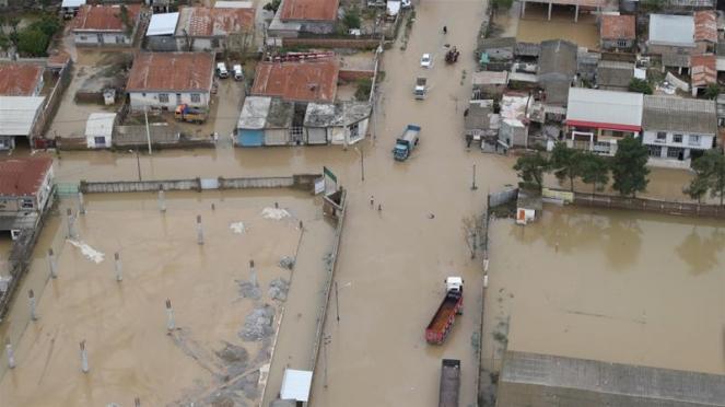 Inondazioni in Iran (Fonte: aljazeera.com)