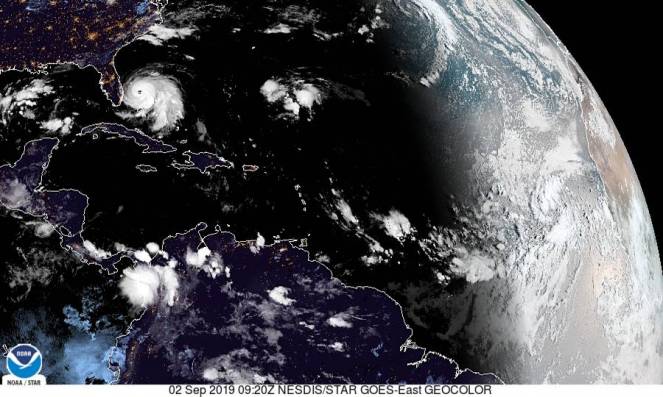 L'uragano Dorian visto dal satellite