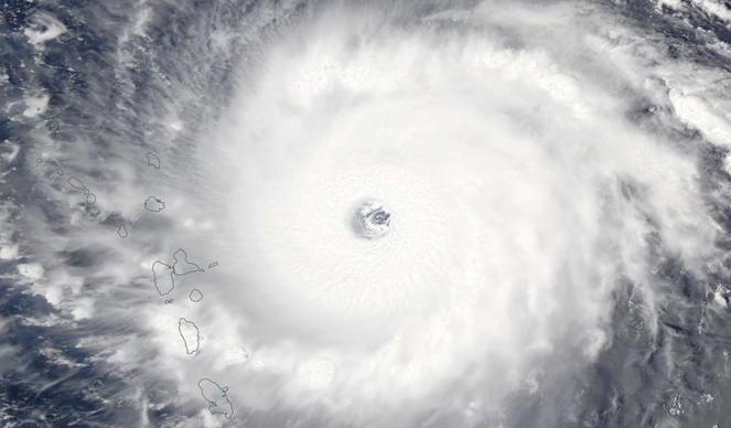 L'uragano Irma in tutta la sua potenza visto dal satellite