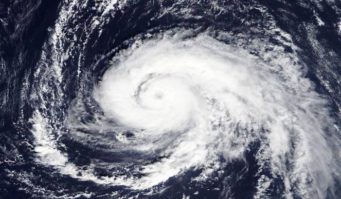 L'Uragano Ophelia visto dal satellite Modis: immagine della NASA