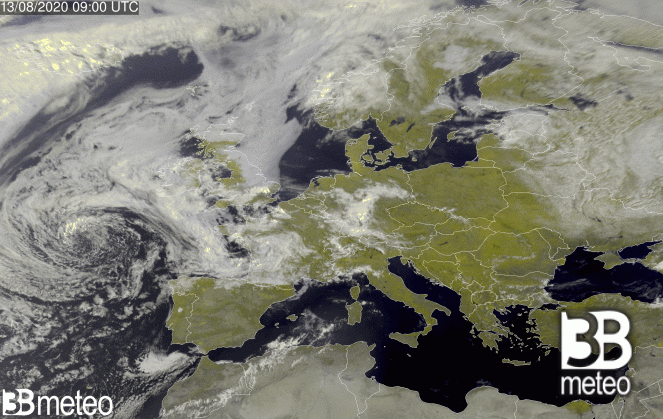 La circolazione ciclonica sull'Europa occidentale, vista dal Satellite.