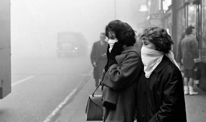 La nebbia che uccise 13mila persone (Londra 1952) fonte Daily Herald