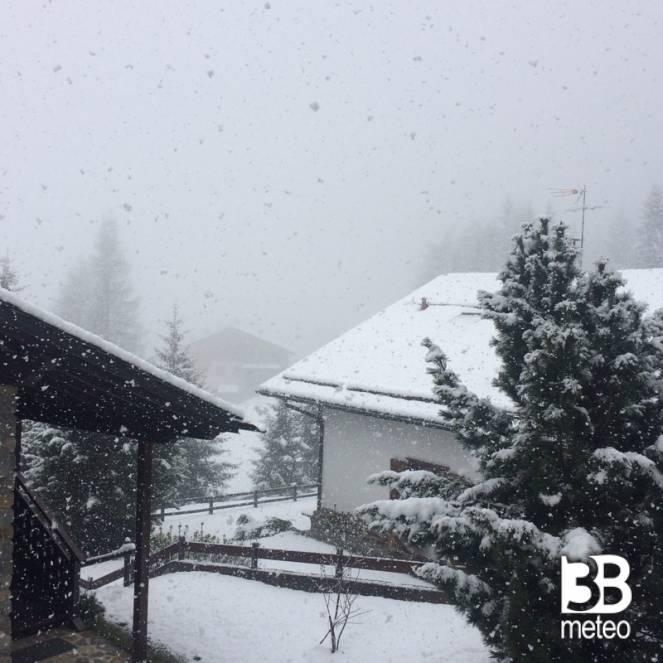 La nevicata a Oga, Valtellina