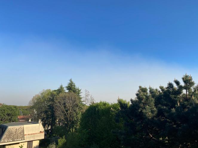 La nube di polvere e umidità vista dalla Brianza