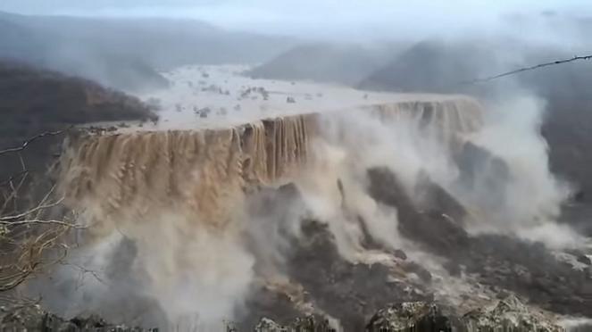 Le piogge torrenziali portate dal ciclone Mekunu
