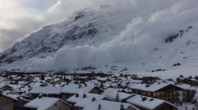 Meteo Alpi: alto rischio valanghe