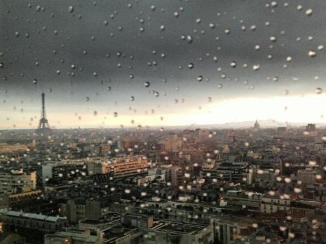 Piogge e vento forte previsti a Parigi