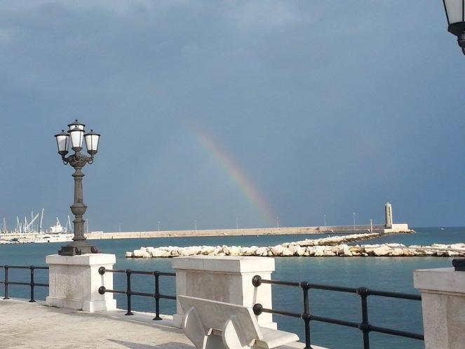 Piogge residue anche a Bari. Foto di Marilena De Marco.