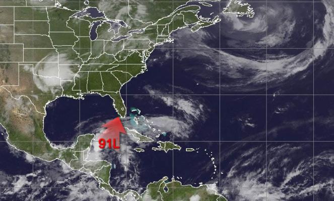 Possibile tempesta tropicale minaccia Caraibi e Florida meridionale