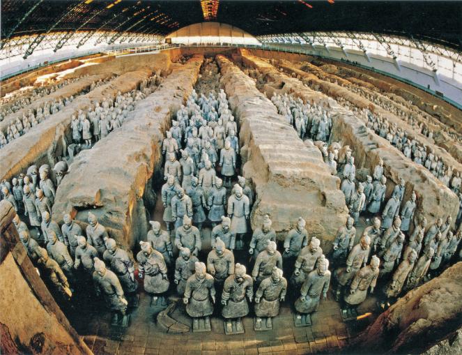 Potrebbe esserci lo zampino degli antichi scultori greci dietro l'esercito di terracotta del primo imperatore cinese 