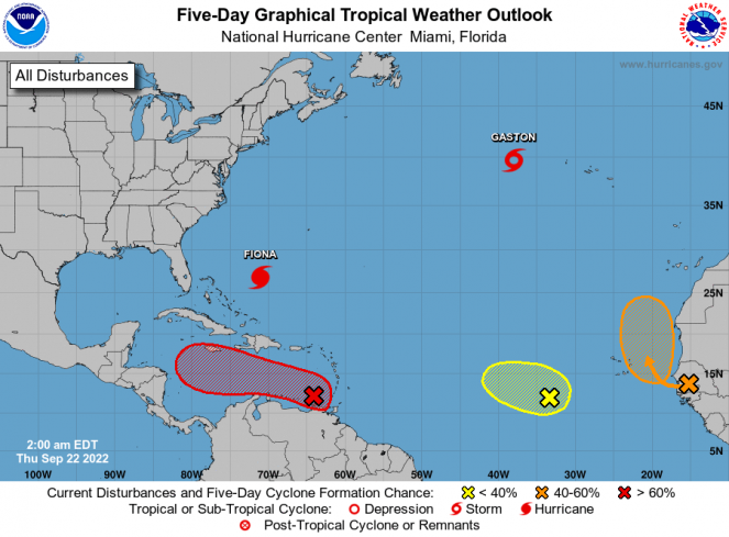 Quadro generale dei sistemi ciclonici attivi in Atlantico - Credit NHC/NOAA