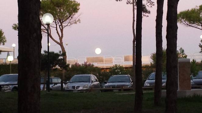 Superluna fotografata da Marianna Banin - Lignano