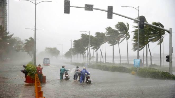 Meteo - la tempesta tropicale Nesat è prevista evolvere in tifone nelle prossime 24 ore, i dettagli