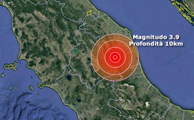 Terremoto al Centro, epicentro Muccia nelle Marche, magnitudo 3.9