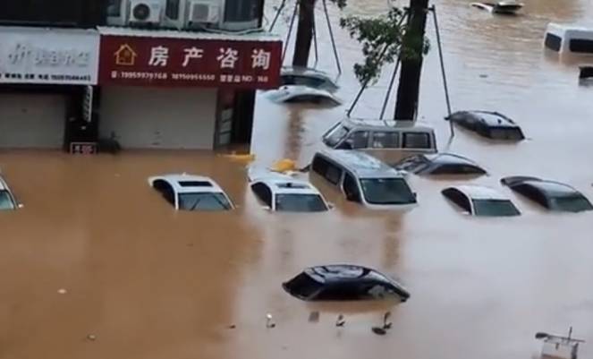 Tifone Doksuri in Cina, un disastro 