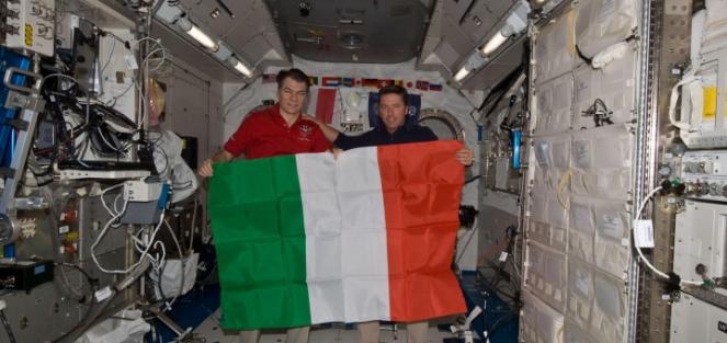Tirnerà la bandiera dell'Italia a bordo della ISS