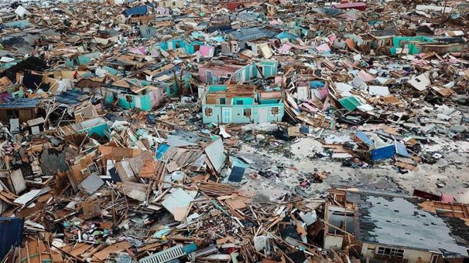 Uragano Dorian, il bilancio delle vittime sale a 43 ma potrebbero essere centinaia, forse persino migliaia