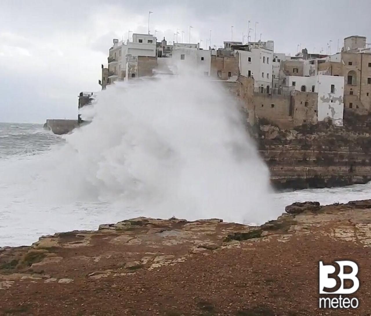 Foto Meteo Mare In Burrasca 3B Meteo