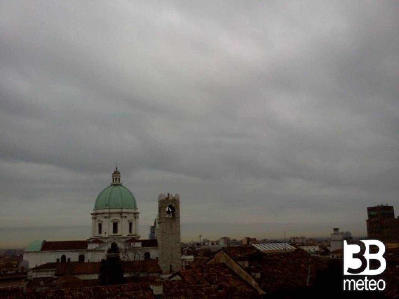 Meteo Brescia: piogge fino a martedì, molte nubi mercoledì - 3bmeteo