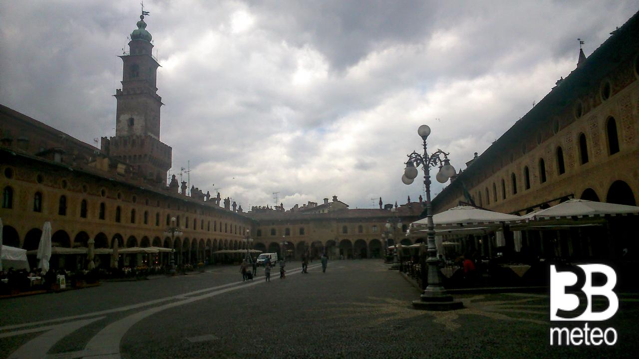 Foto Meteo Vigevano Piazza Ducale 3B Meteo foto-meteo-vigevano-piazza-ducale-3b-meteo
